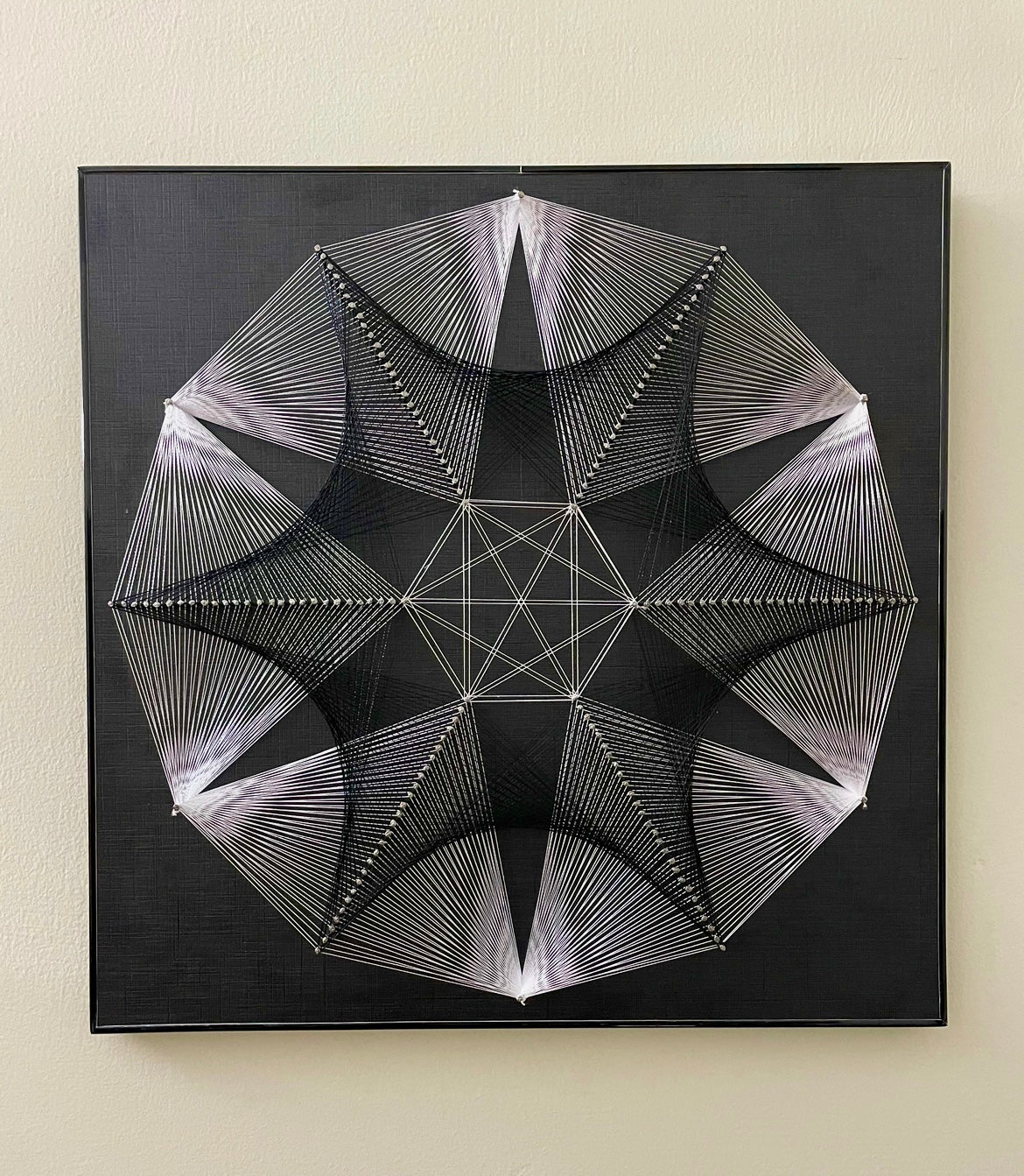 B And W Star