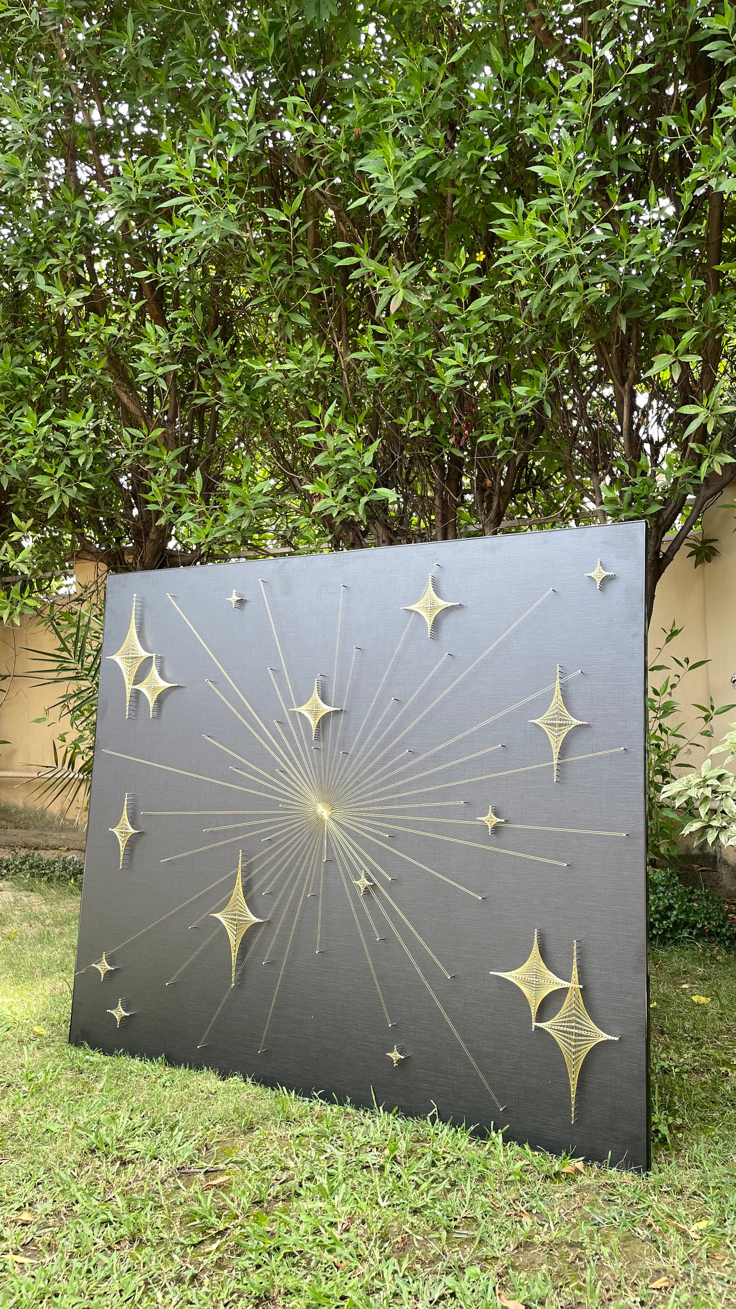 Star & Rays Design String Art