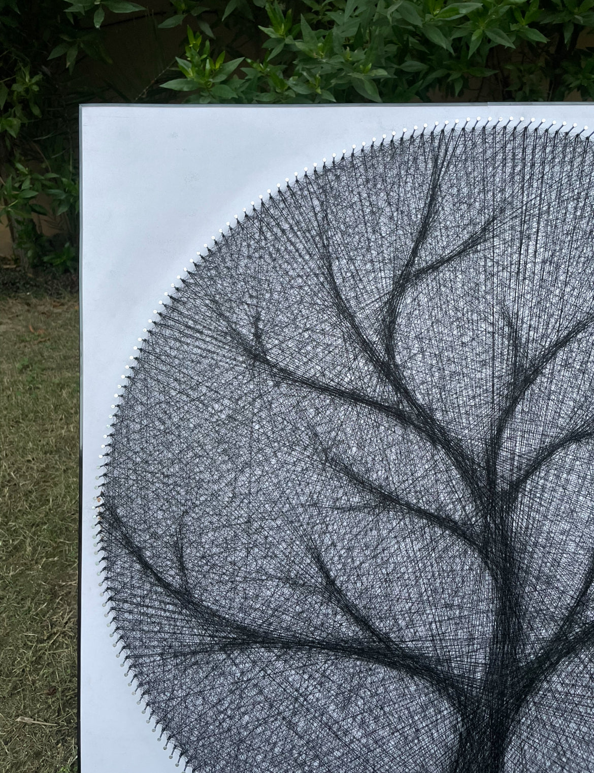 A Single String Art Tree 32x32