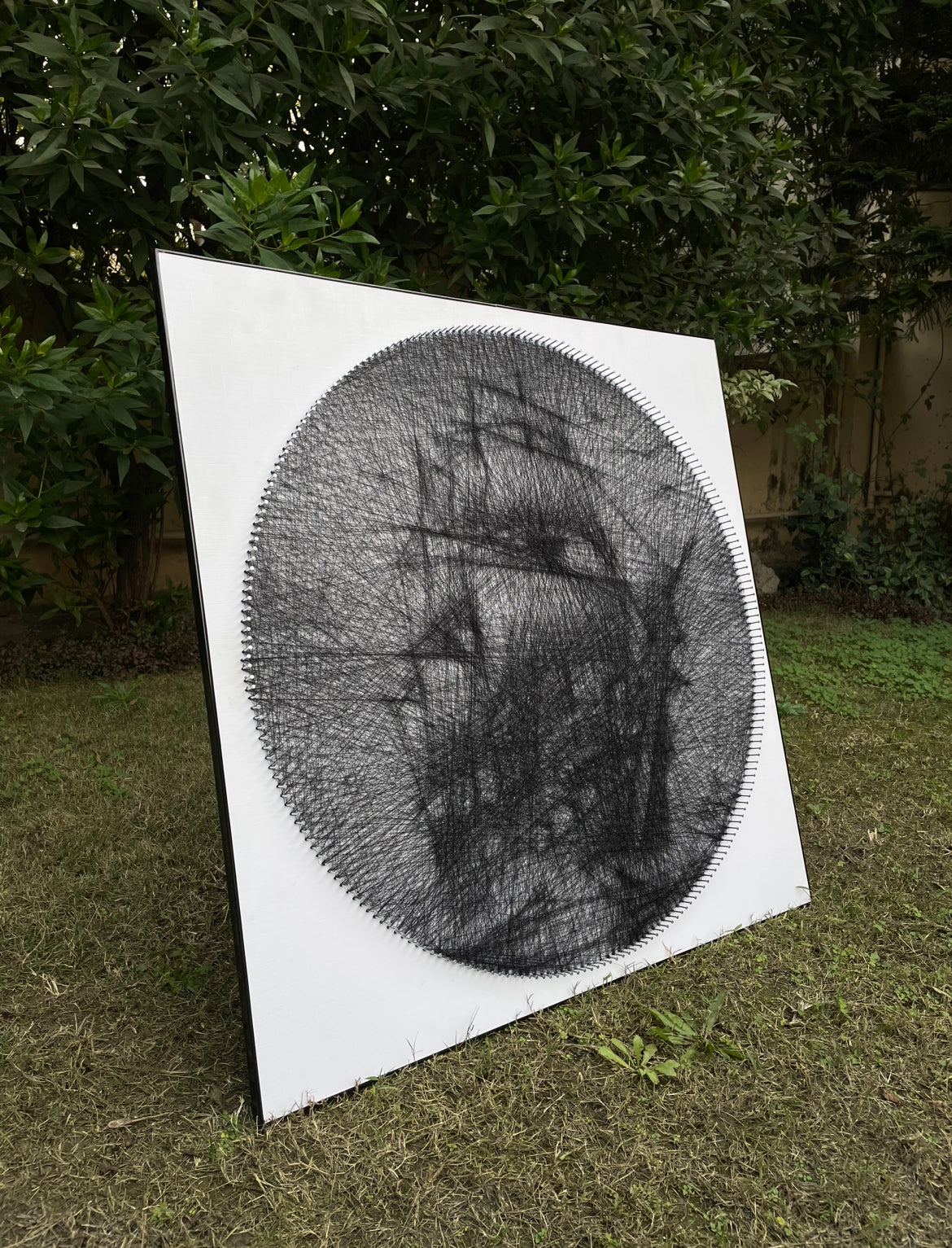 A Single String Art Boat 32x32