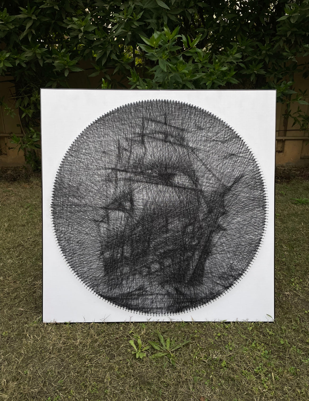 A Single String Art Boat 32x32