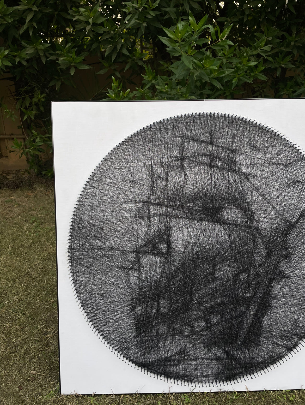 A Single String Art Boat 32x32