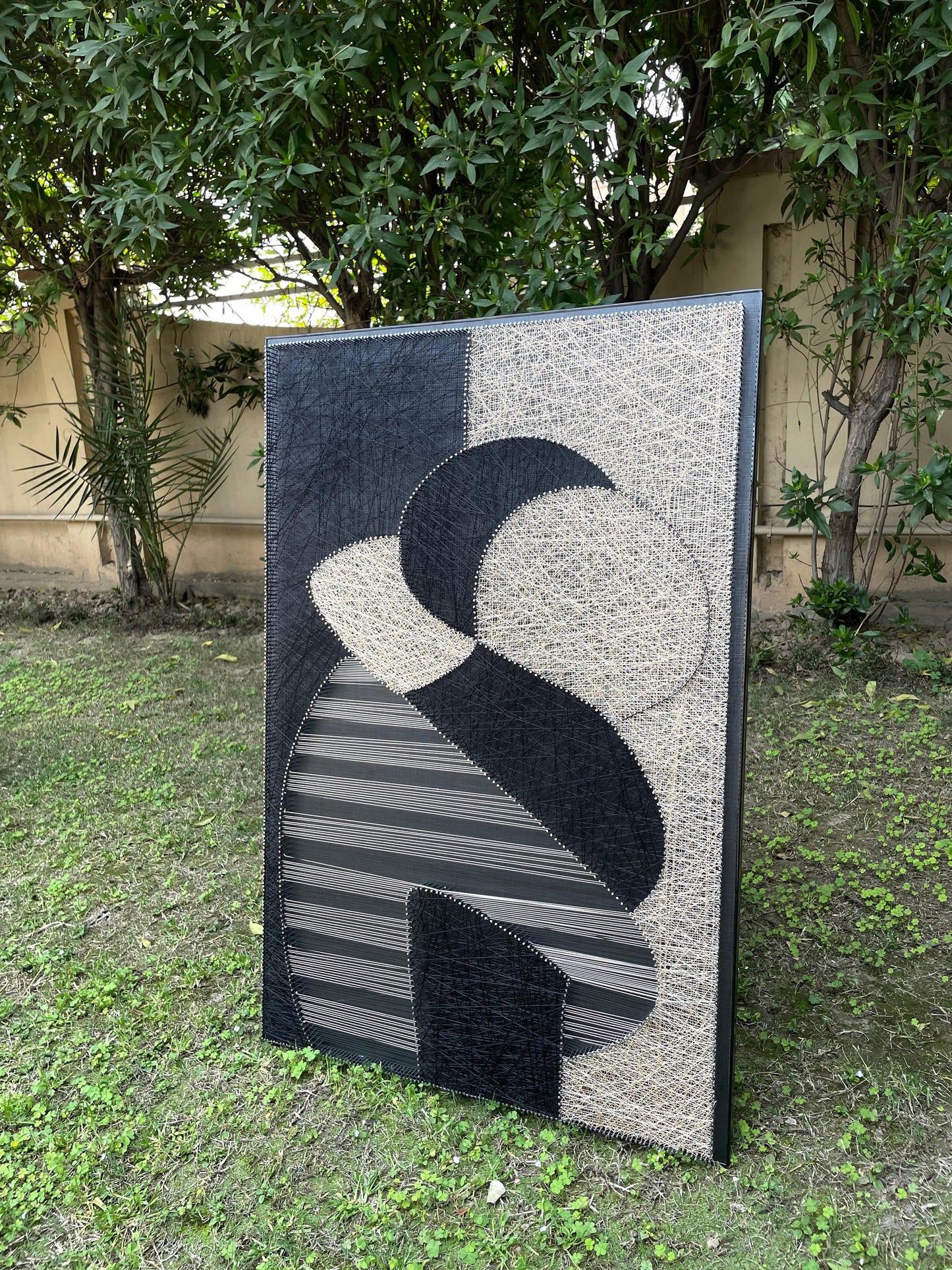 Hug Design String Art